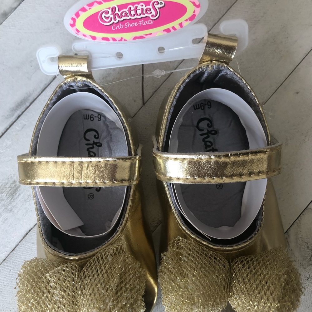 SOFT GOLD SHOES MARY JANES WITH BIG TOOLE BOWS   6-9 mo. - Picture 3 of 6